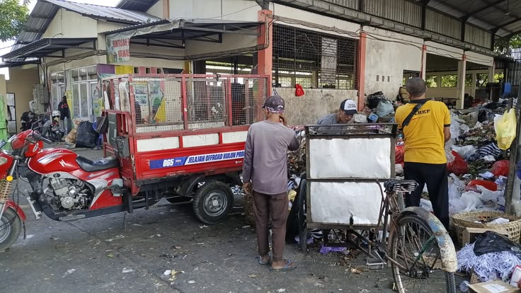 Manfaat Gerobak Sampah bagi UMKM yang Wajib Diketahui