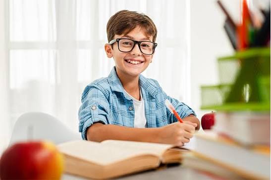 Tips Mengatur Waktu Belajar dan Bermain agar Tetap Seimbang